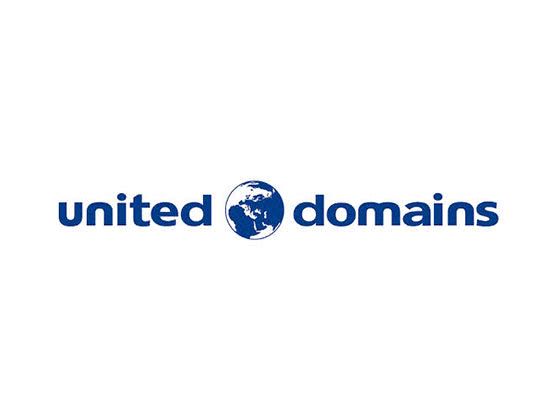 Drei Spitzen-Domains für nur 6€ im Angebot, statt des regulären Preises von 24€ im ersten Jahr.